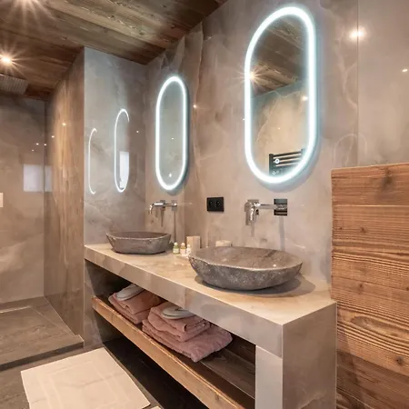 Luxueux Aux Gets Avec Jacuzzi Et Sauna, Animaux Bienvenus - Fr-1-671-331 * Les Gets